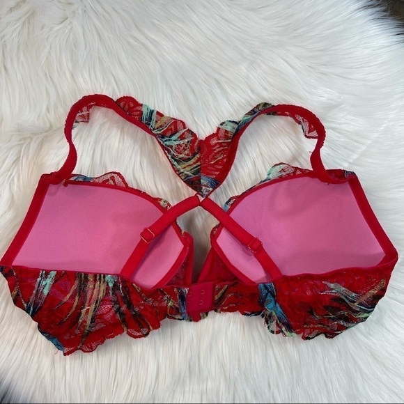 PINK VS Palm Print Date Plunge Push-Up Medium - Picture 6 of 14